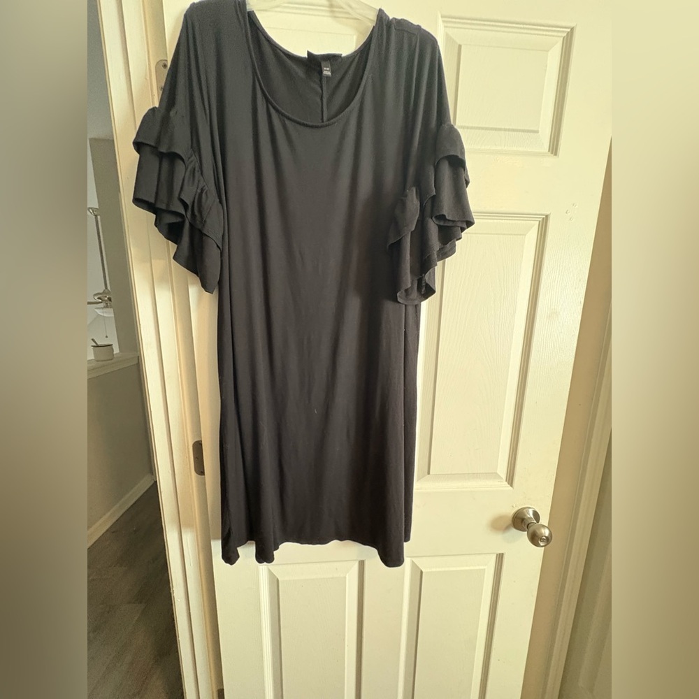 Lane Bryant, Black Tee-Shirt Dress wi ruffle sleeve